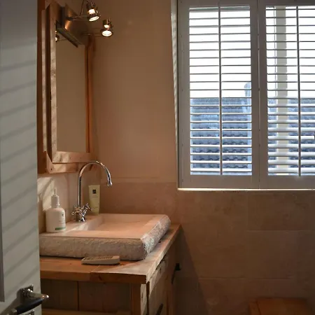 Juliana Beach House 펜션 *
